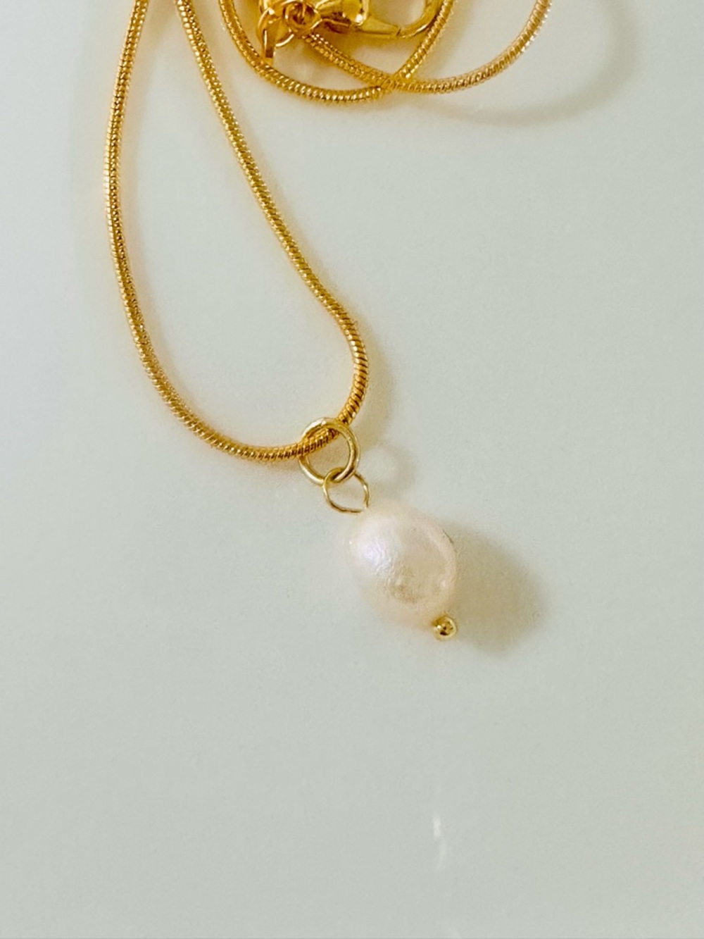 Gold Pearl Pendant Necklace - Delicate White Baroque Pearl